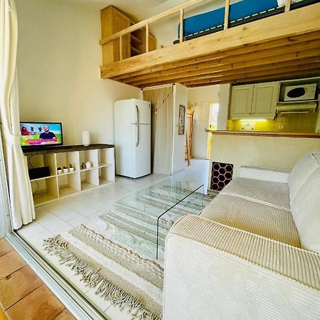 Bel Appartement Avec Mezzanine, Vue Mer Et Piscine Cogolin Luaran gambar