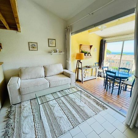 Bel Appartement Avec Mezzanine, Vue Mer Et Piscine Cogolin Luaran gambar